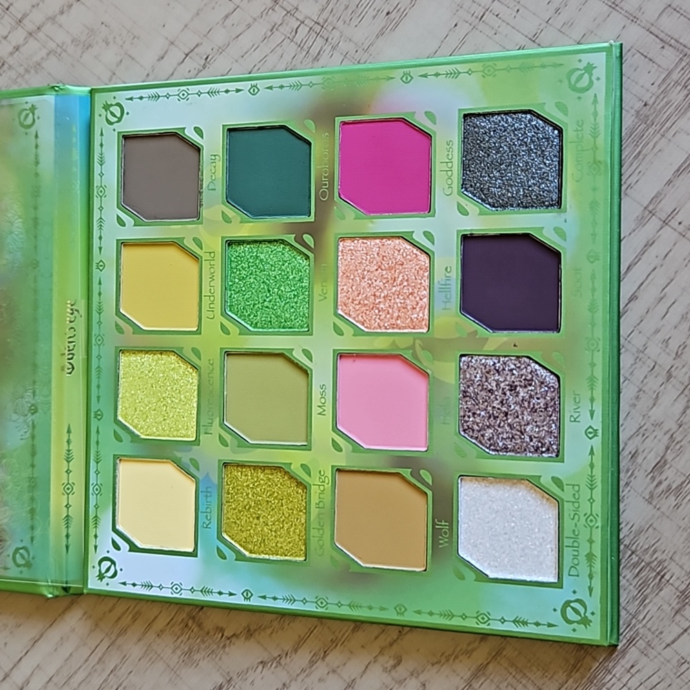 Oden's Eye x Angelica Hela Palette